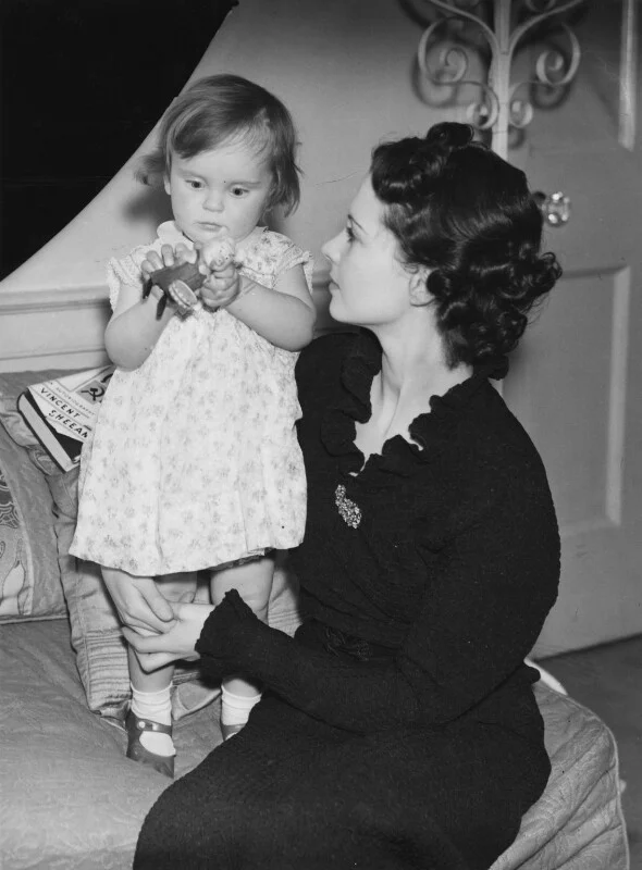Suzanne-Mary-Farrington-ne-Holman-Vivien-Leigh